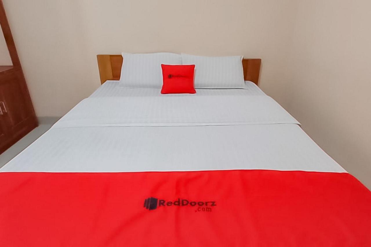 Reddoorz Syariah Near Tugu Lampu Gentur Cianjur Hotel Exterior photo